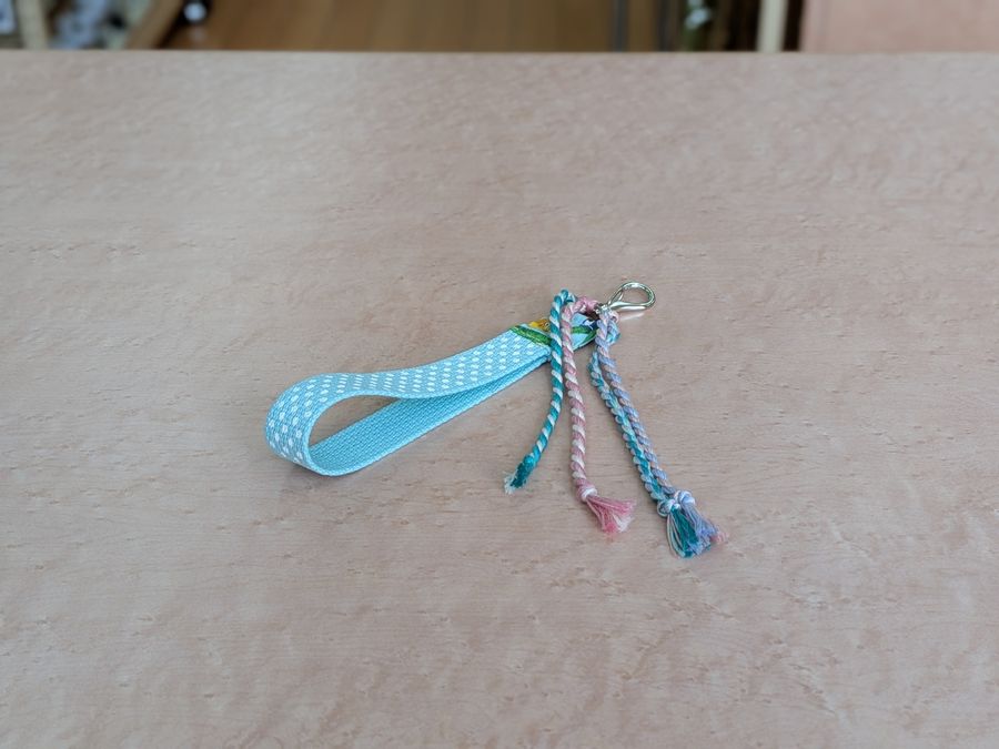 おでかけストラップ